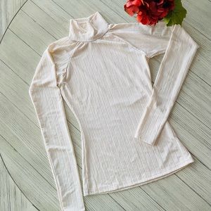 PrettyLittleThing ribbed top